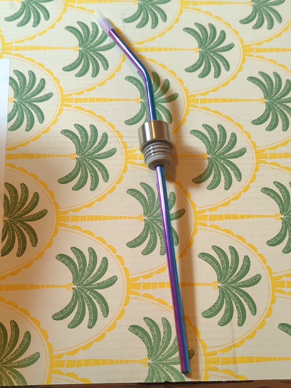 Brumate Rainbow Titanium Winesulor Straw. Let's You Drink From Winesulator